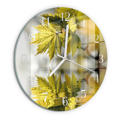 Round wall clock Maple Leaf