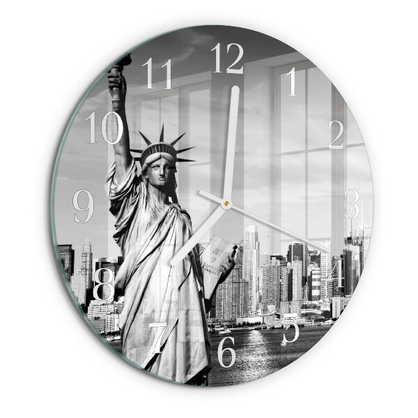 Round wall clock Statue of Liberty