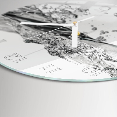 Round wall clock Water