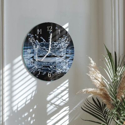 Round wall clock Water