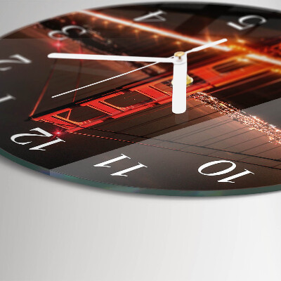 Round wall clock Bridge