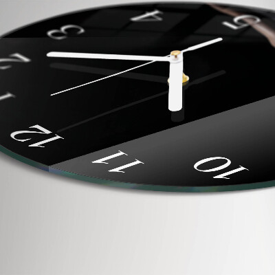Round wall clock Woman