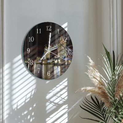 Round wall clock London Bridge