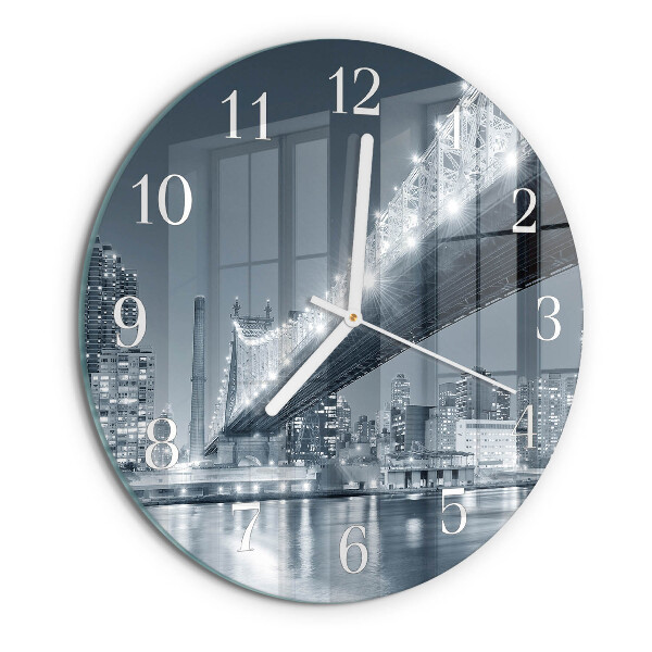 Round wall clock Bridge