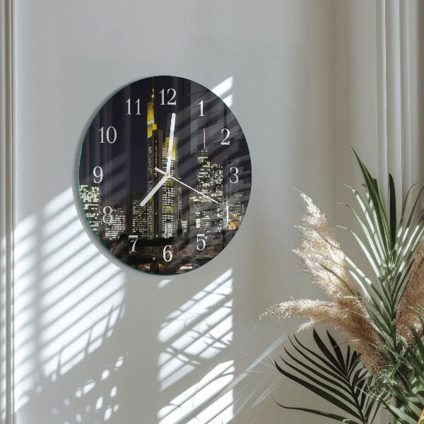 Round wall clock Horizon