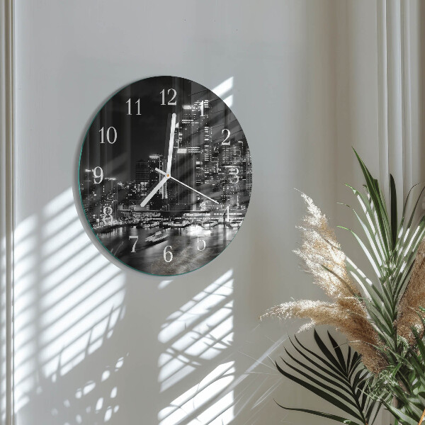 Round wall clock Horizon