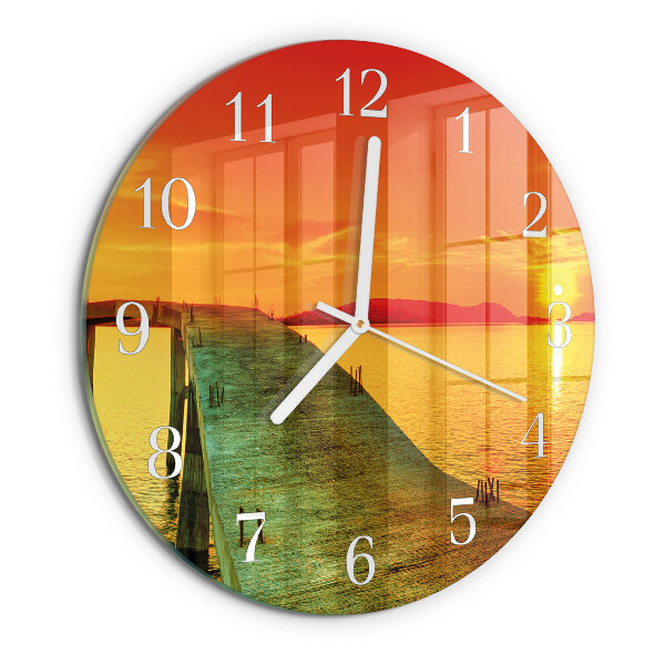Round wall clock Bridge