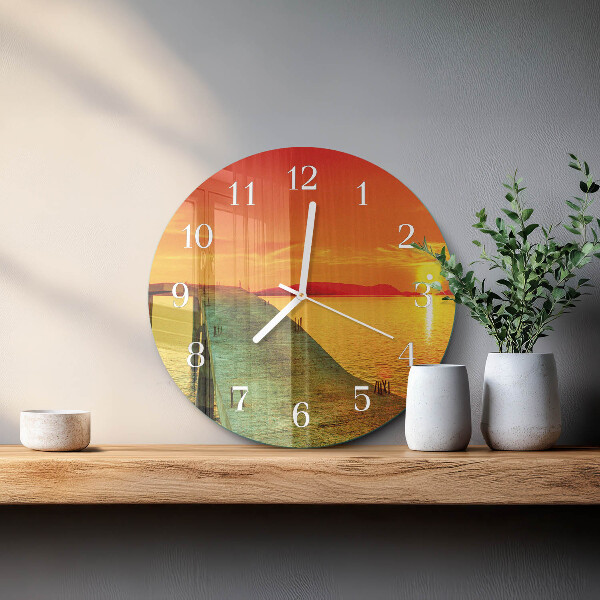 Round wall clock Bridge