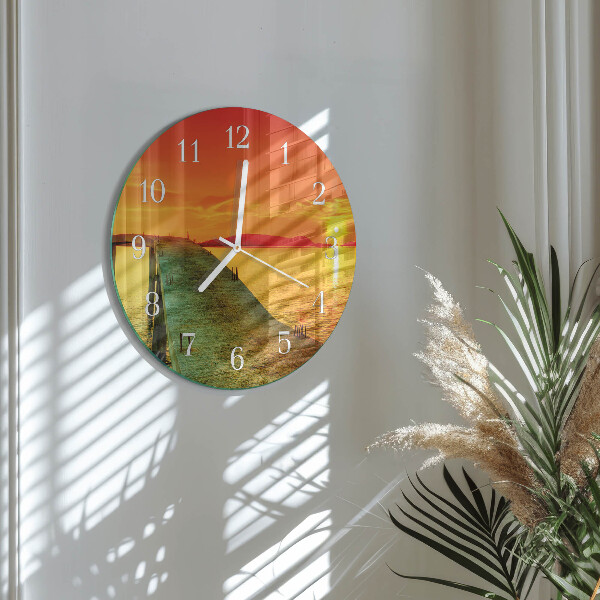 Round wall clock Bridge
