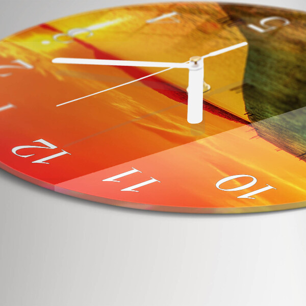Round wall clock Bridge