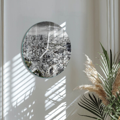 Round wall clock City