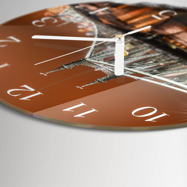 Round wall clock Bridge