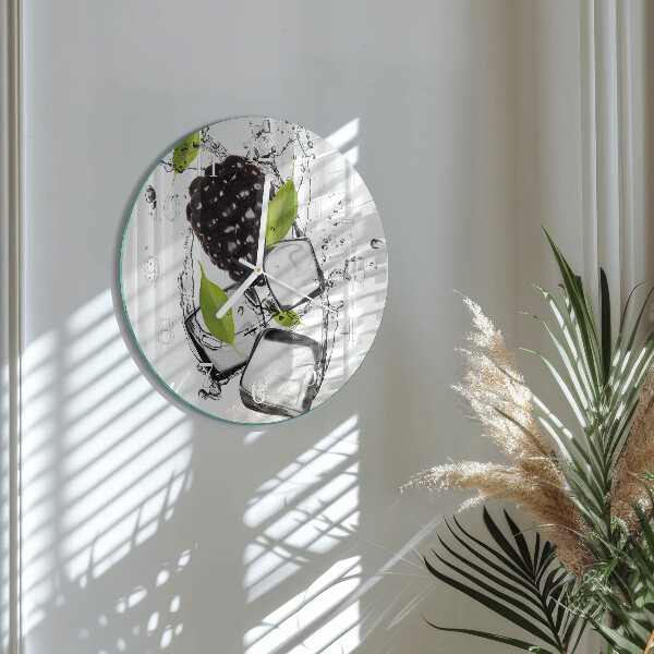 Round wall clock Blackberry