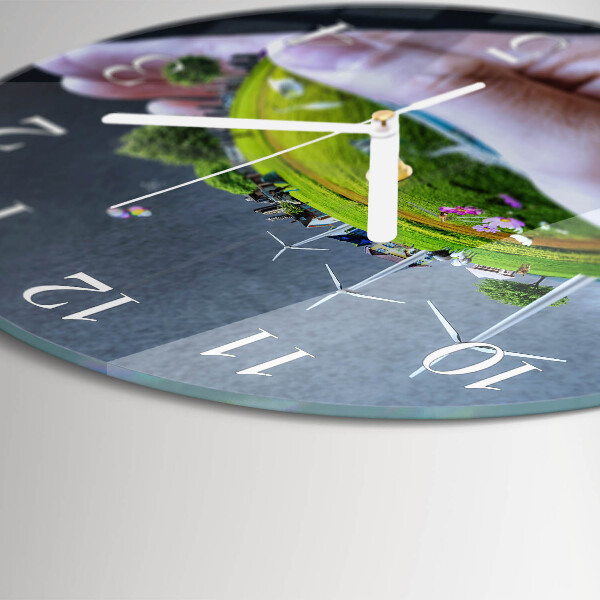 Round wall clock Hand Earth