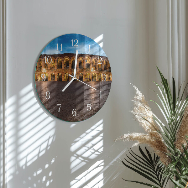 Round wall clock Statue