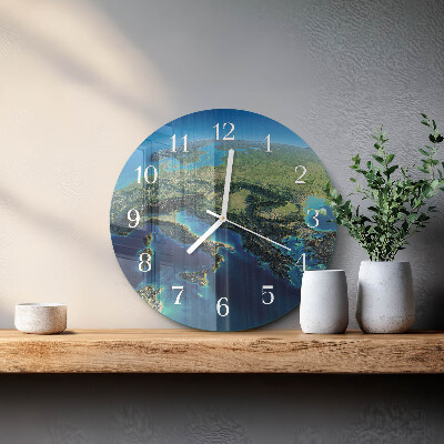 Round wall clock Earth