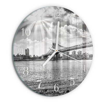 Round wall clock Bridge