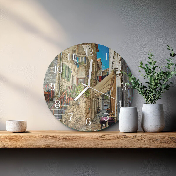 Round wall clock Avenue