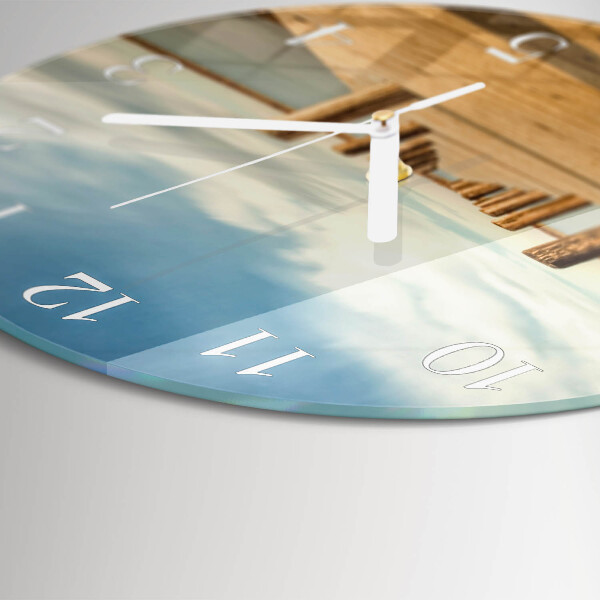 Round wall clock Bridge