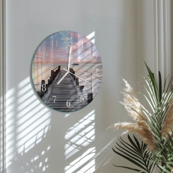 Round wall clock Bridge