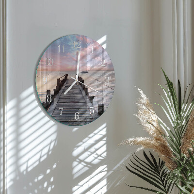 Round wall clock Bridge