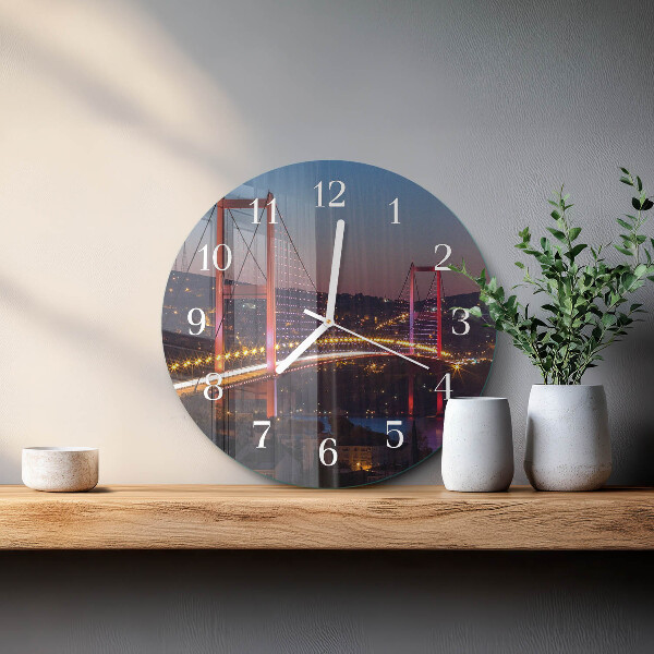 Round wall clock Bridge