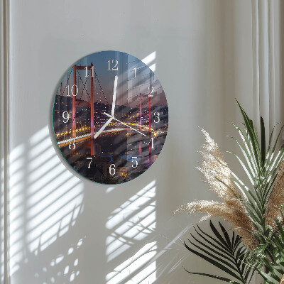 Round wall clock Bridge