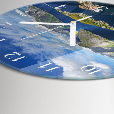 Round wall clock Mountains