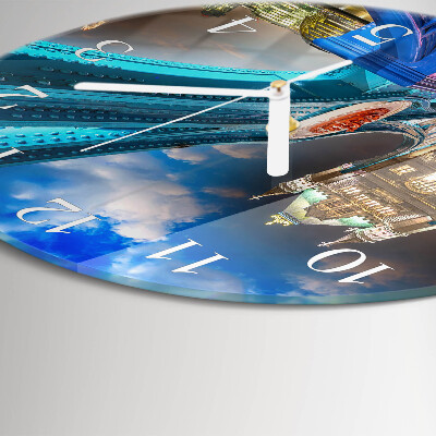Round wall clock Bridge
