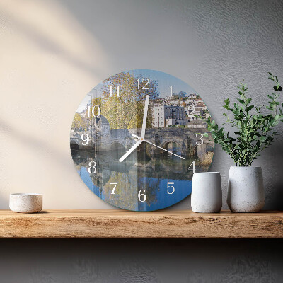 Round wall clock Bridge