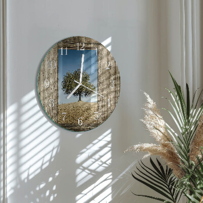 Round wall clock Tree