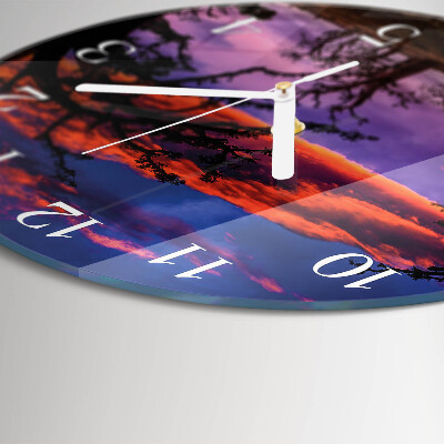 Round wall clock Trees