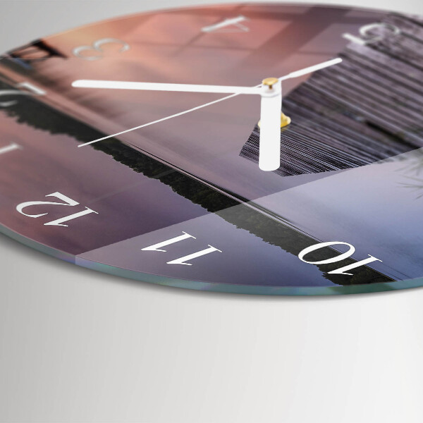 Round wall clock Bridge