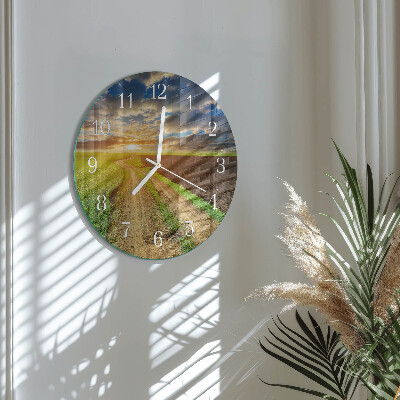 Round wall clock Field