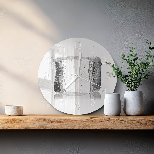 Round wall clock Ice