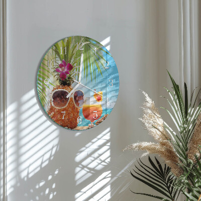 Round wall clock Holidays