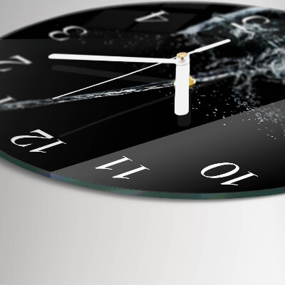 Round wall clock Water