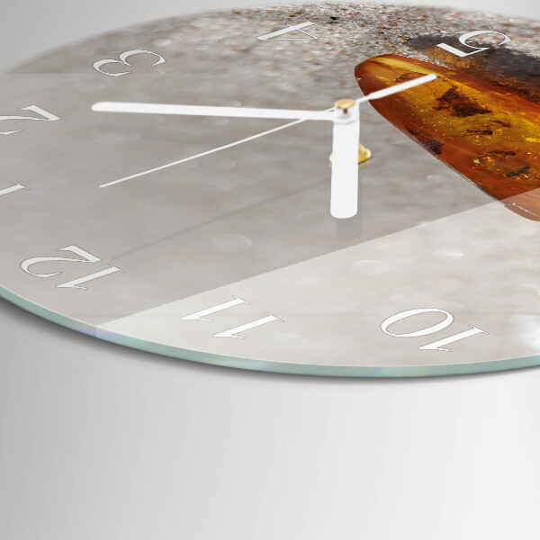 Round wall clock Amber