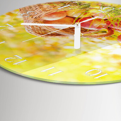 Round wall clock Apples