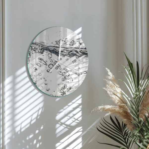 Round wall clock Water
