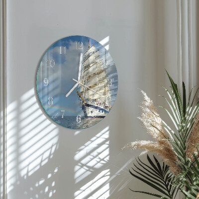 Round wall clock Ship