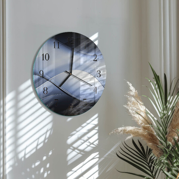 Round wall clock Abstraction