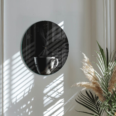 Round wall clock Cup