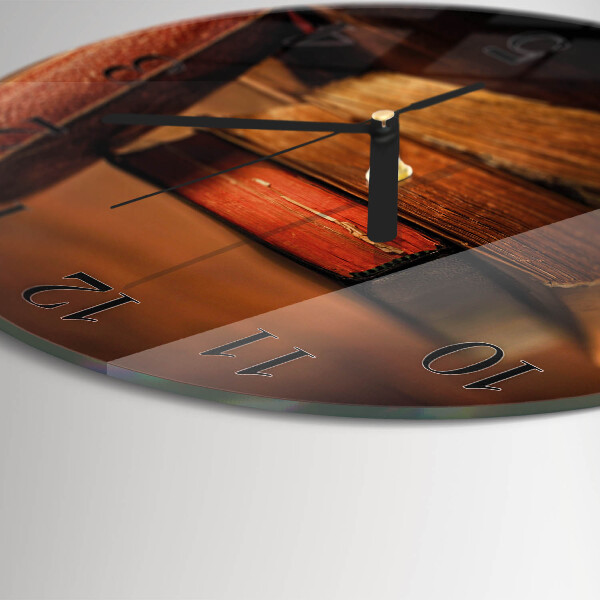 Round wall clock Book