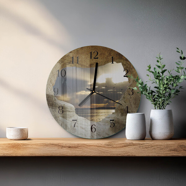 Round wall clock Heart in the Rock