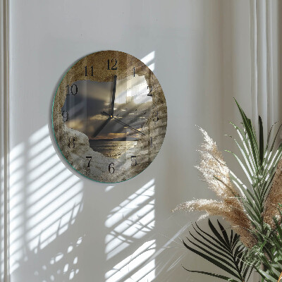 Round wall clock Heart in the Rock