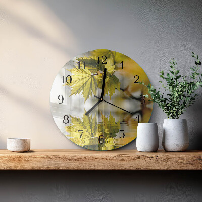 Round wall clock Maple Leaf