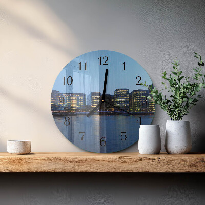 Round wall clock Horizon
