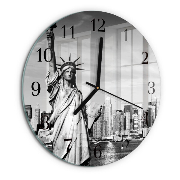 Round wall clock Statue of Liberty
