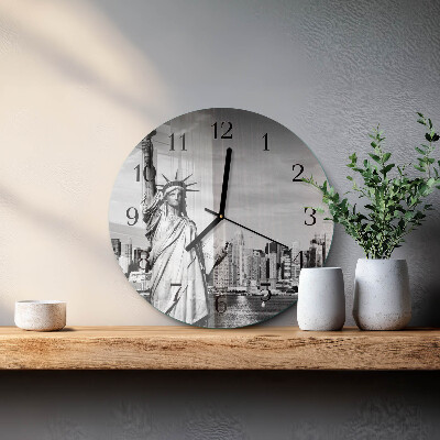 Round wall clock Statue of Liberty